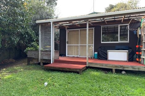 Photo of property in 57 View Road, Henderson, Auckland, 0612