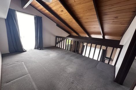 Photo of property in 48 Banyan Drive, Totara Heights, Auckland, 2105