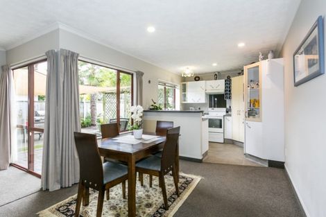 Photo of property in 19 Bucksburn Place, Greenmeadows, Napier, 4112