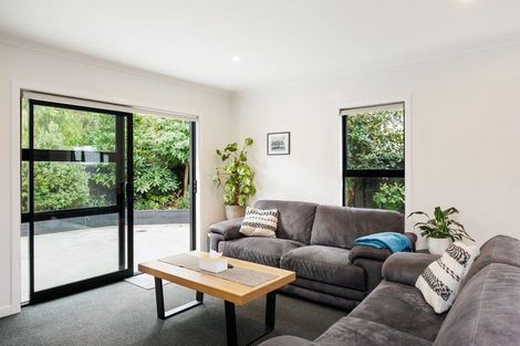Photo of property in 24b Roberts Line, Kelvin Grove, Palmerston North, 4414