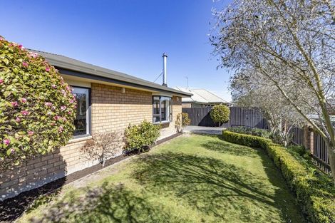 Photo of property in 5 Somerset Place, Woodend, 7610