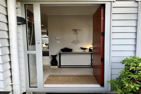 Photo of property in 47 Glidepath Road, Hobsonville, Auckland, 0616