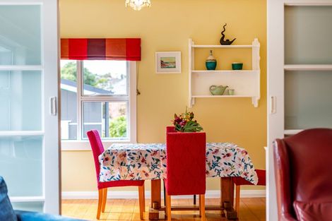 Photo of property in 50 Khandallah Road, Ngaio, Wellington, 6035