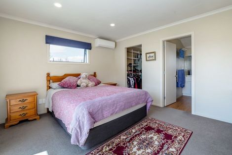 Photo of property in 49 Solway Crescent, Solway, Masterton, 5810