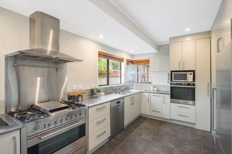 Photo of property in 8 Duncan Street, Tawa, Wellington, 5028