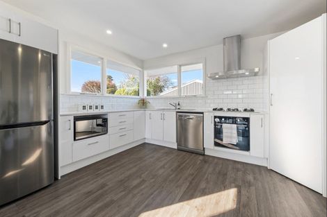 Photo of property in 34 Gladson Avenue, Sockburn, Christchurch, 8042