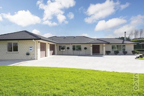 Photo of property in 289 Old North Road, Kumeu, 0892