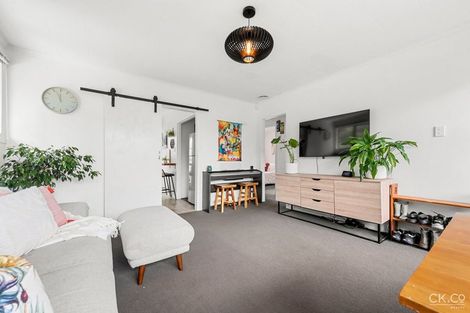 Photo of property in 4/12 Poplar Grove, Ebdentown, Upper Hutt, 5018