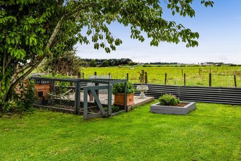 Photo of property in 16 Egmont Street, Kaponga, Hawera, 4679