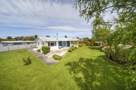 Photo of property in 1 High Street, Bulls, 4818