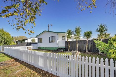 Photo of property in 14 Derby Street, Nawton, Hamilton, 3200