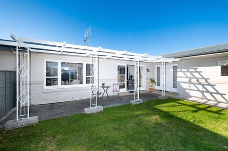 Photo of property in 1 Balmoral Street, Taradale, Napier, 4112