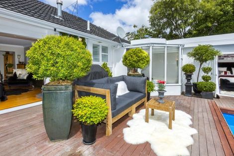 Photo of property in 385 Fergusson Drive, Heretaunga, Upper Hutt, 5018