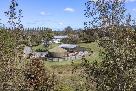 Photo of property in 105 Tongue Farm Road, Matakana, 0985