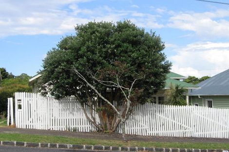 Photo of property in 16 Bank Street, Mount Eden, Auckland, 1024