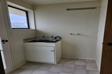 Photo of property in 1/92 Avenue Road, West End, Timaru, 7910