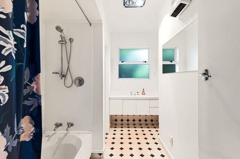 Photo of property in 26 Kakanui Avenue, Hillcrest, Hamilton, 3216