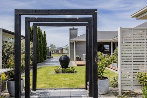 Photo of property in 10 Kuta Street, Pegasus, 7612