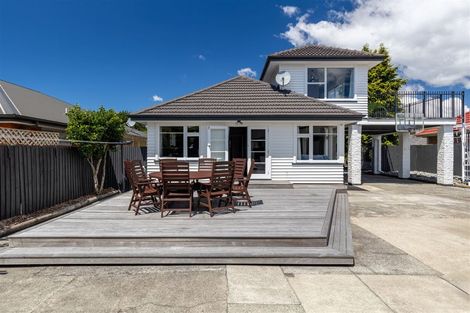 Photo of property in 8 Mappleton Avenue, Burnside, Christchurch, 8053