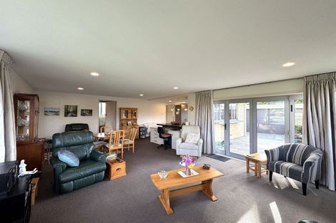 Photo of property in 14 Centennial Avenue, Balclutha, 9230