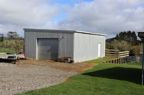 Photo of property in 772 Upland Road, Egmont Village, New Plymouth, 4372