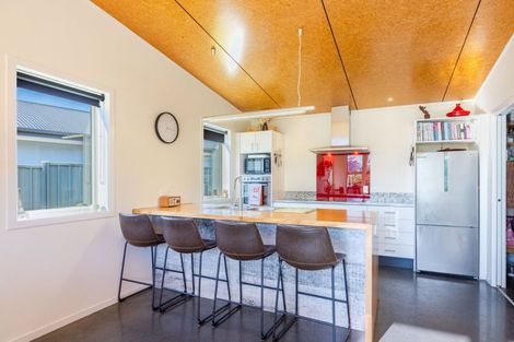 Photo of property in 13 Abbot Avenue, Waipawa, 4210