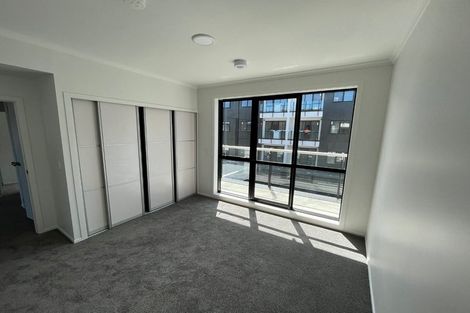 Photo of property in 4/130 Stancombe Road, Flat Bush, Auckland, 2016