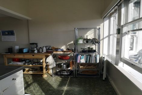 Photo of property in 5/15 Brougham Street, Mount Victoria, Wellington, 6011