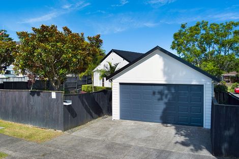 Photo of property in 68 Seabrook Avenue, New Lynn, Auckland, 0600