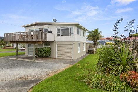 Photo of property in 39b Wallis Street, Raglan, 3225