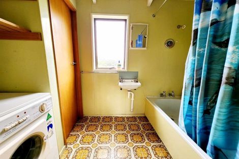 Photo of property in 34 Marian Drive, Inner Kaiti, Gisborne, 4010