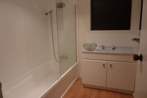 Photo of property in 2/6 Esperanto Road, Papatoetoe, Auckland, 2025