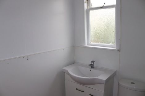 Photo of property in 19 Driver Road, Mangere East, Auckland, 2024