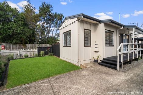 Photo of property in 30b Robinson Avenue, Holdens Bay, Rotorua, 3010