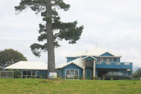 Photo of property in 163 Kowhai Avenue, Matarangi, Whitianga, 3592