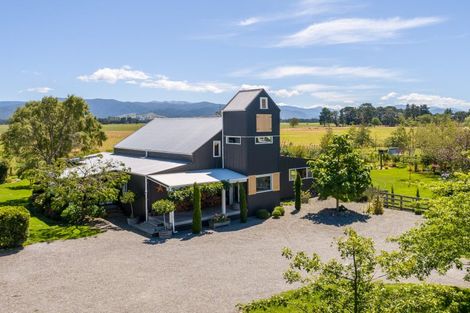 Photo of property in 80 Battersea Road, Morison Bush, Greytown, 5794