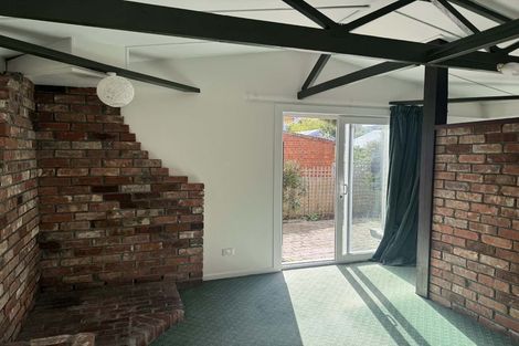 Photo of property in 77 Russell Street, Dunedin Central, Dunedin, 9016