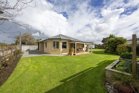 Photo of property in 9 Insley Road, Waipu, 0510