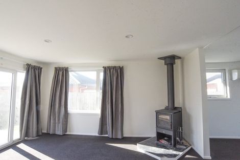 Photo of property in 316 Waterloo Road, Islington, Christchurch, 8042