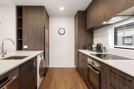 Photo of property in 2/329 Lincoln Road, Addington, Christchurch, 8024