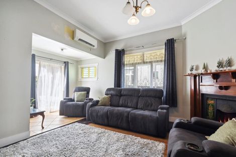 Photo of property in 140 Seddon Street, Pukekohe, 2120