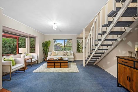 Photo of property in 2/17 Weetman Drive, Browns Bay, Auckland, 0630