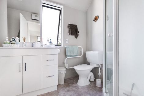 Photo of property in 2/44 London Street, Richmond, Christchurch, 8013