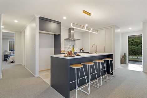 Photo of property in 43 Pakanga Grove, Pyes Pa, Tauranga, 3112