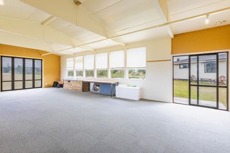 Photo of property in 245 Te Uri Road, Mangaorapa, Porangahau, 4291