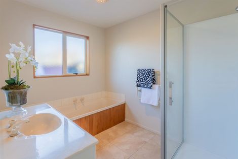 Photo of property in 342 Sawyers Arms Road, Bishopdale, Christchurch, 8053