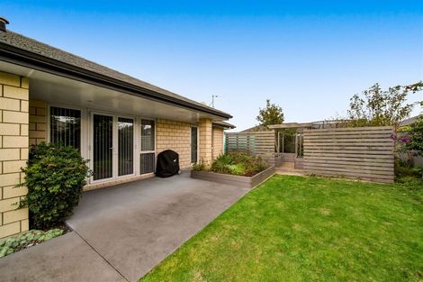 Photo of property in 14 Rawiri Drive, Bell Block, New Plymouth, 4312