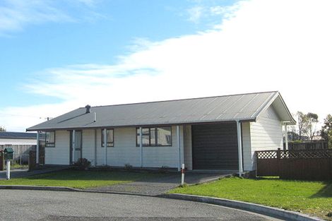 Photo of property in 6 Taylor Street, Cobden, Greymouth, 7802