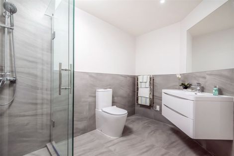 Photo of property in 28a Luckens Road, West Harbour, Auckland, 0618