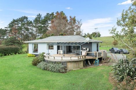 Photo of property in 101 Russek Road, Waiotira, 0193